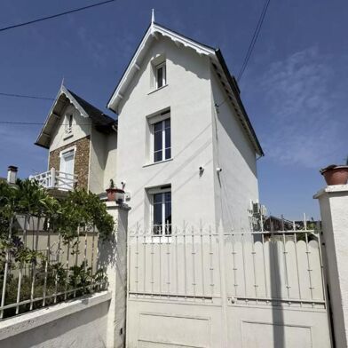 Maison 4 pièces 1225 €