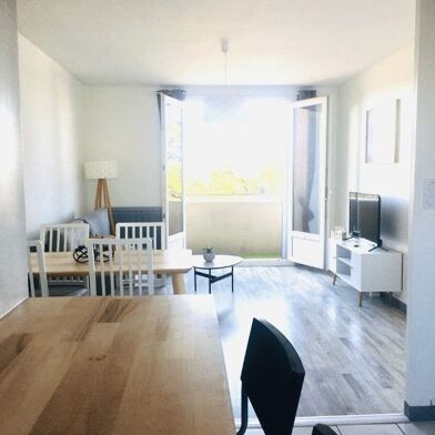 Appartement 1 pièces 550 €