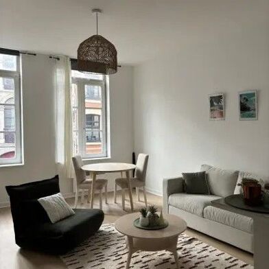 Appartement 1 pièces 810 €