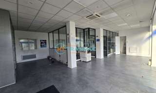 Commerce  81 m² à louer à Pontault-Combault (77340)