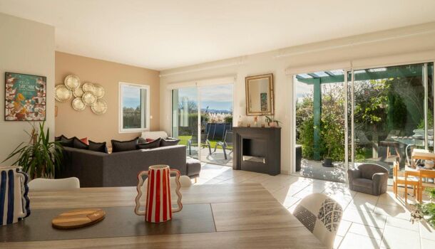 Villa / Maison 6 pièces  à vendre Villefranque 64990