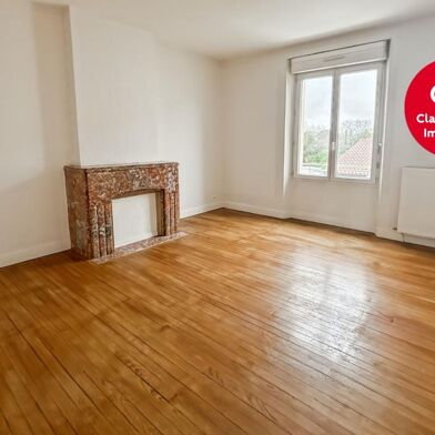 Appartement 3 pièces 610 €