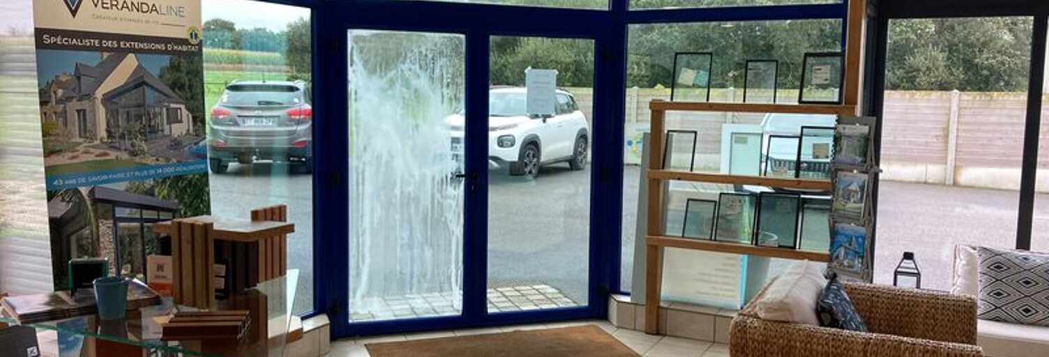 Local industriel  1181 m² à vendre à Lanrivoaré (29290)