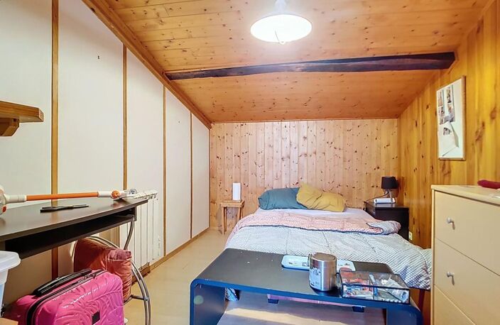 Bien d'investissement : Immeuble de 5 Studios Loués — photo 4