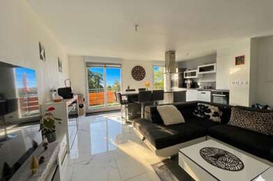 Appartement 3 pièces 240000 €