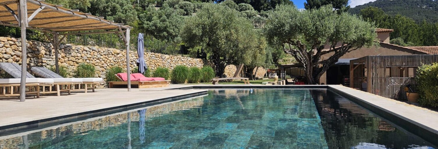 Maison 8 Pièces 230 m² à vendre à Sanary-sur-Mer (83110)