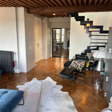 Appartement 7 pièces 599000 €