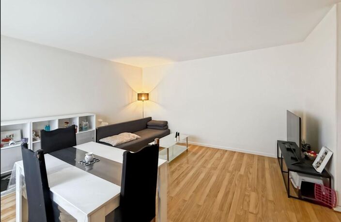 T2 de 50 m² VENDU LOUÉ à Reims — photo 3