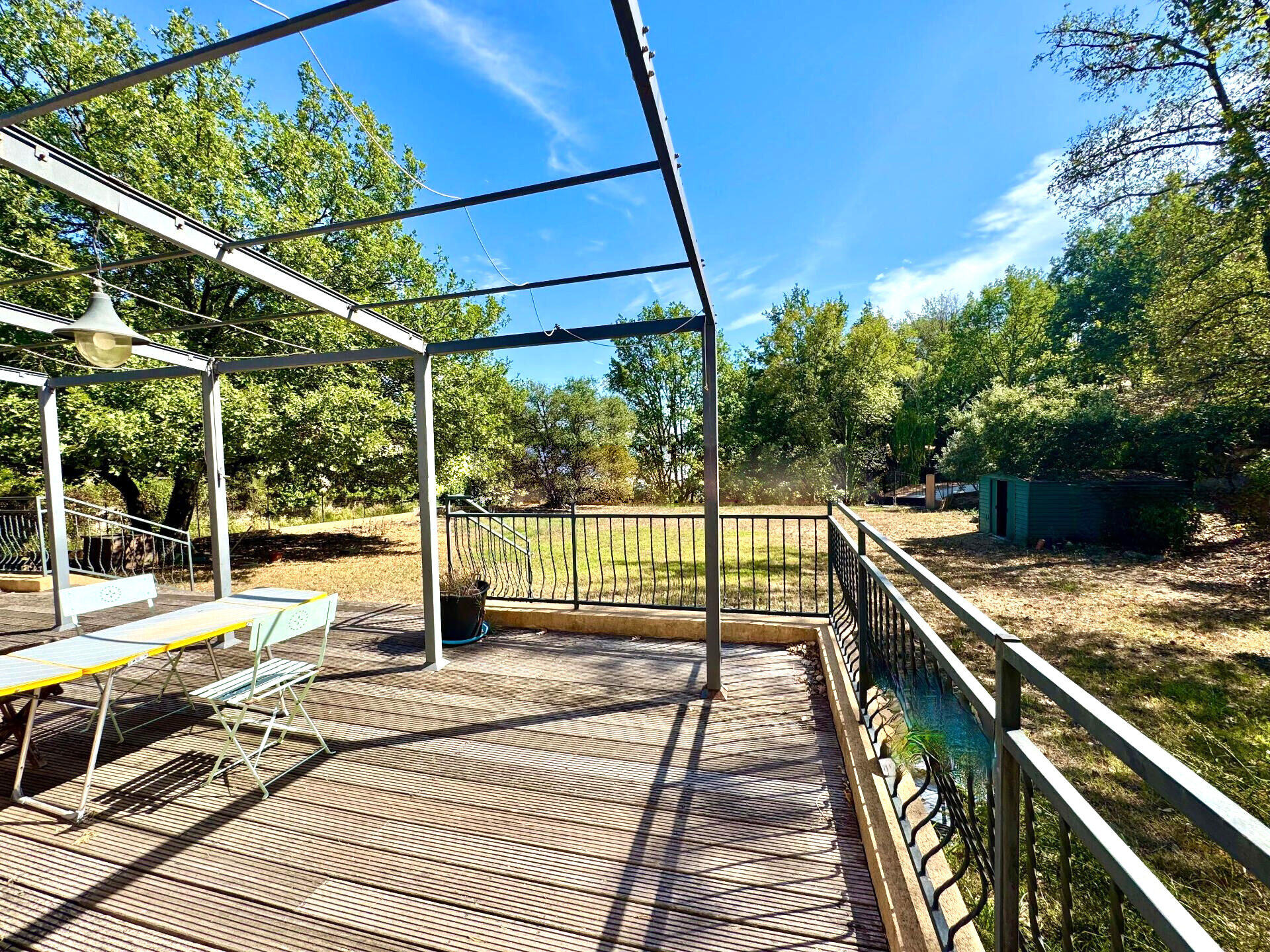 Villa / Maison  T5 à vendre Bagnols-en-Forêt 83600