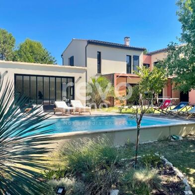 Maison 7 pièces 790000 €