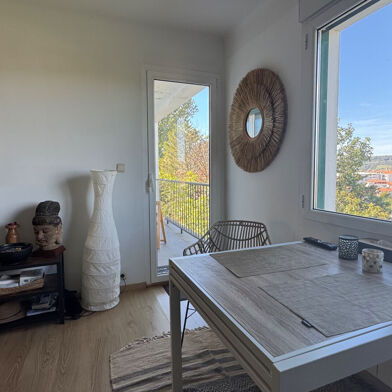 Appartement 4 pièces 367500 €