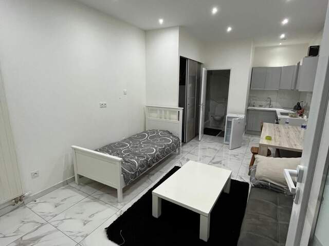 Studio meublé de 30m² — photo du bien