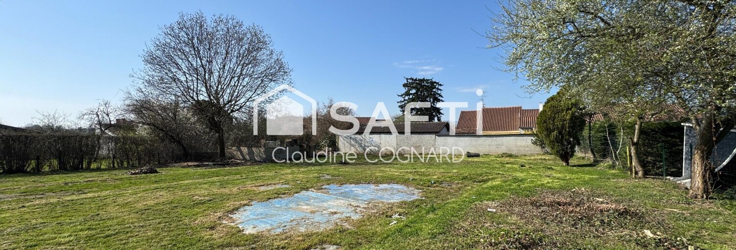 Terrain  700 m² à vendre à Crêches-sur-Saône (71680)