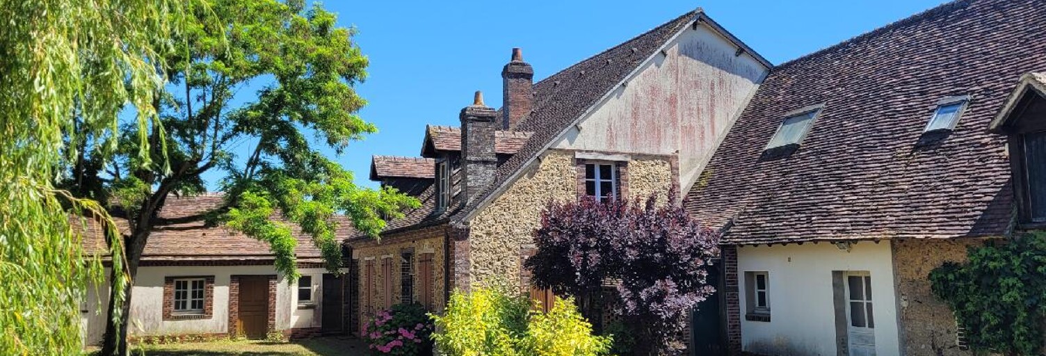 Maison 11 Pièces 305 m² à vendre à La Croix-du-Perche (28480)