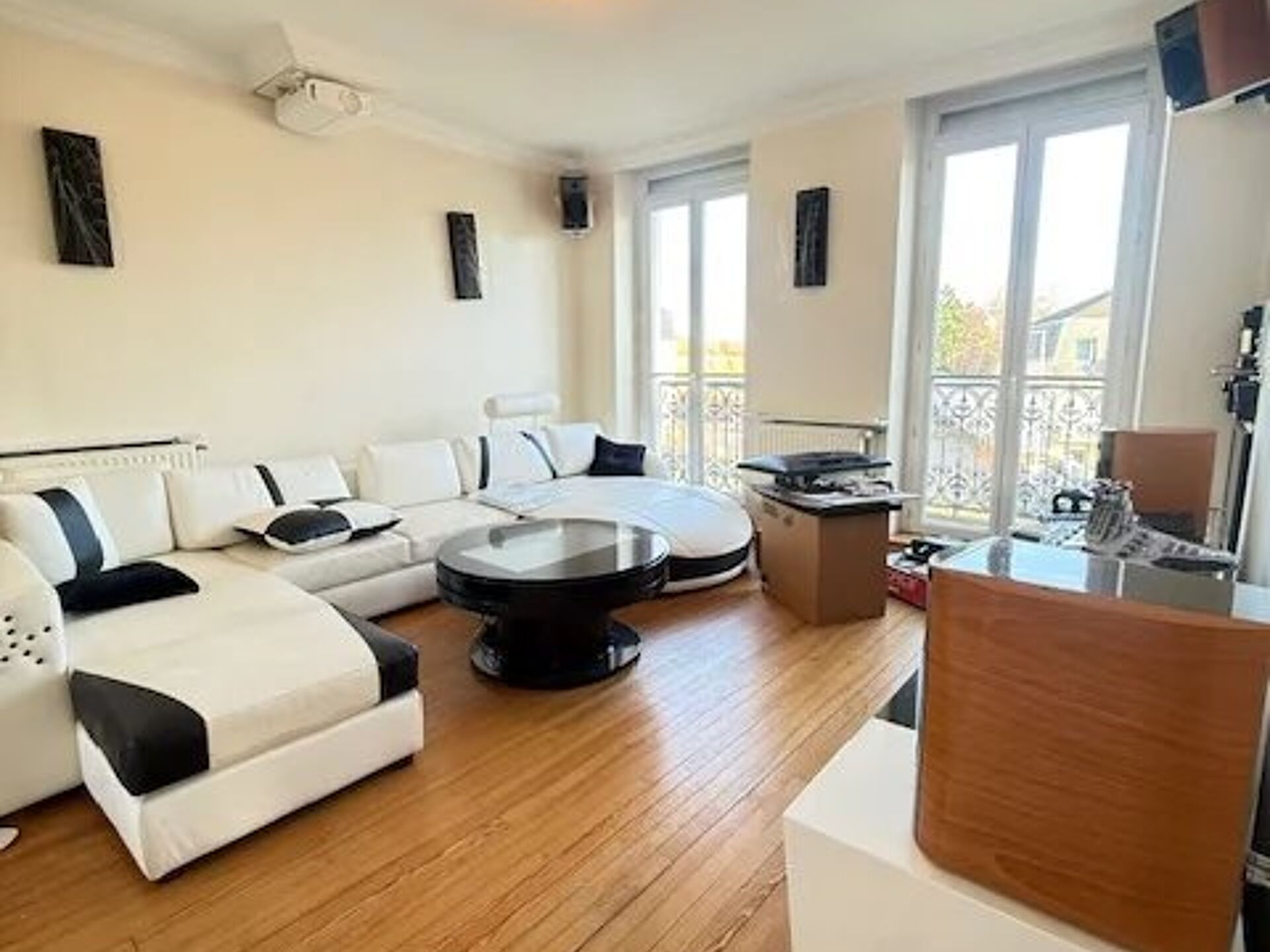Appartement 3 pièces 61 m² · à Lamorlaye · 61 m² · 259 000 €