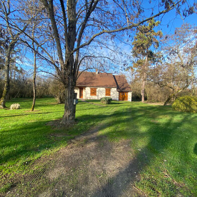 Maison 4 pièces 880 €