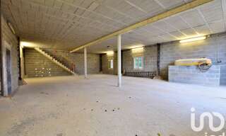 Maison 6 Pièces 410 m² à louer à Esvres (37320)