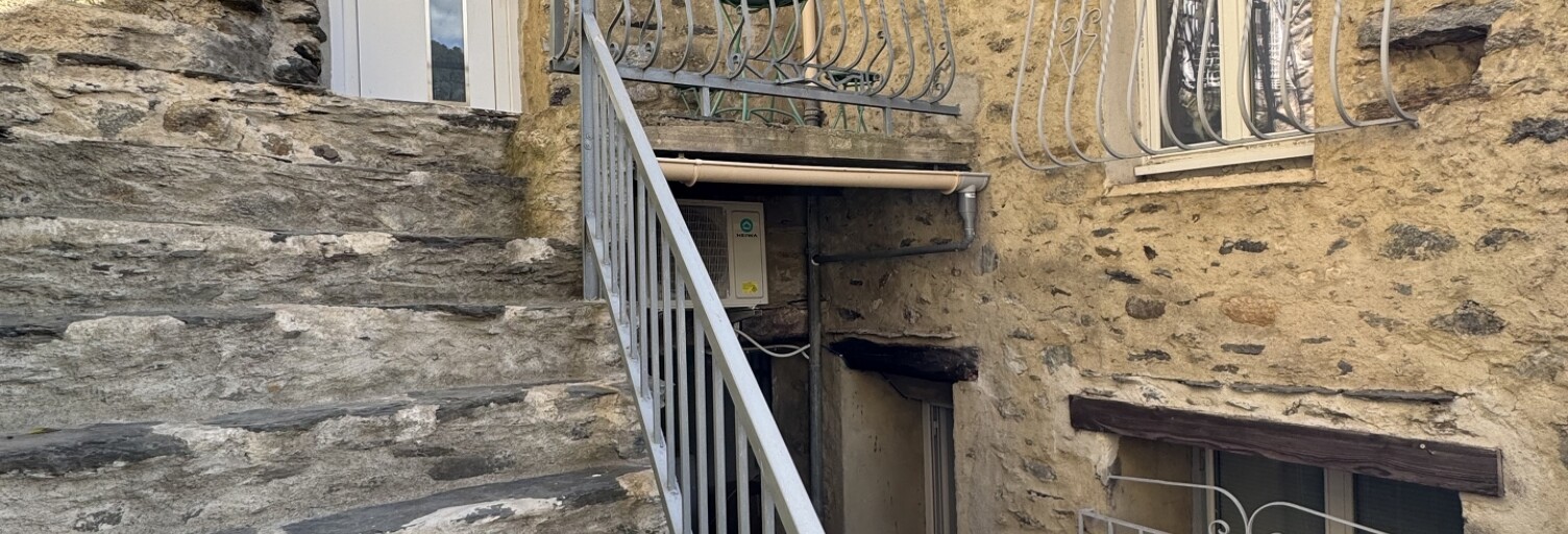 Immeuble  300 m² à vendre à Olette (66360)