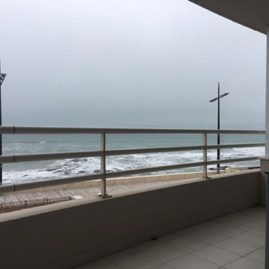 Appartement 3 pièces 1025 €