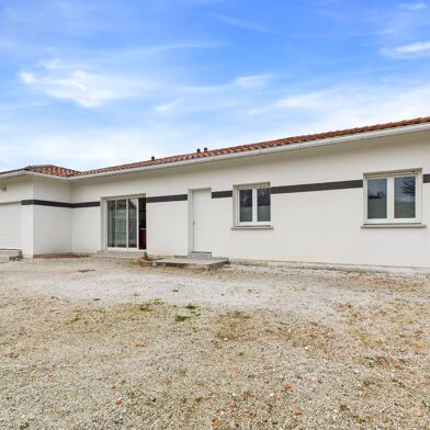 Maison 7 pièces 397000 €