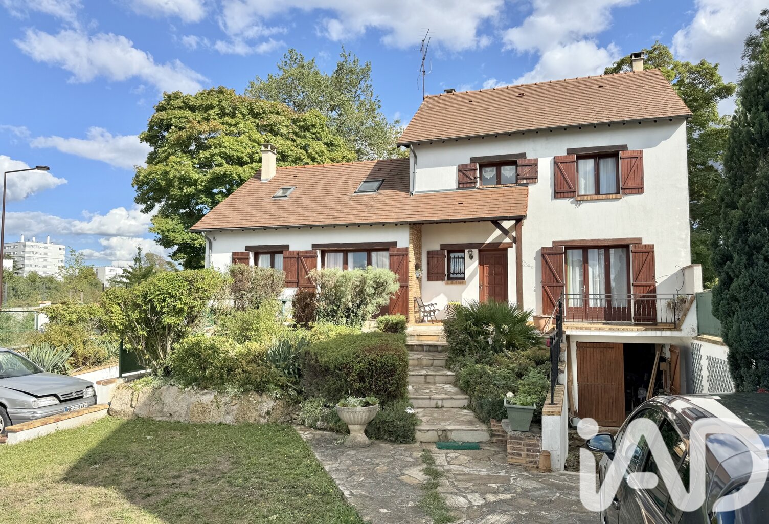 Vente Maison/villa 8 pièces — photo 1