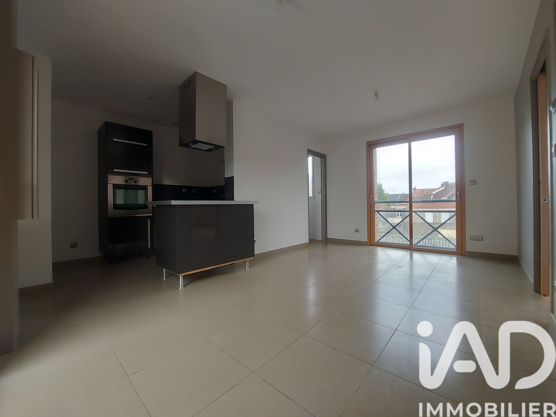 Vente Appartement 3 pièces - Photo 2