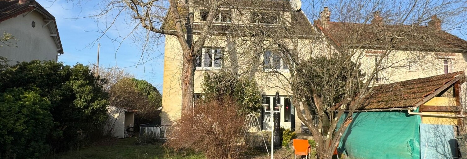 Maison 10 Pièces 208 m² à vendre à Champagne-sur-Seine (77430)