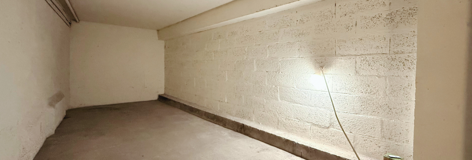 Garage  18 m² à vendre à Paris 11 (75011)