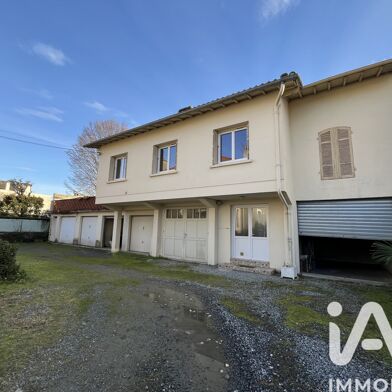 Immeuble  192500 €