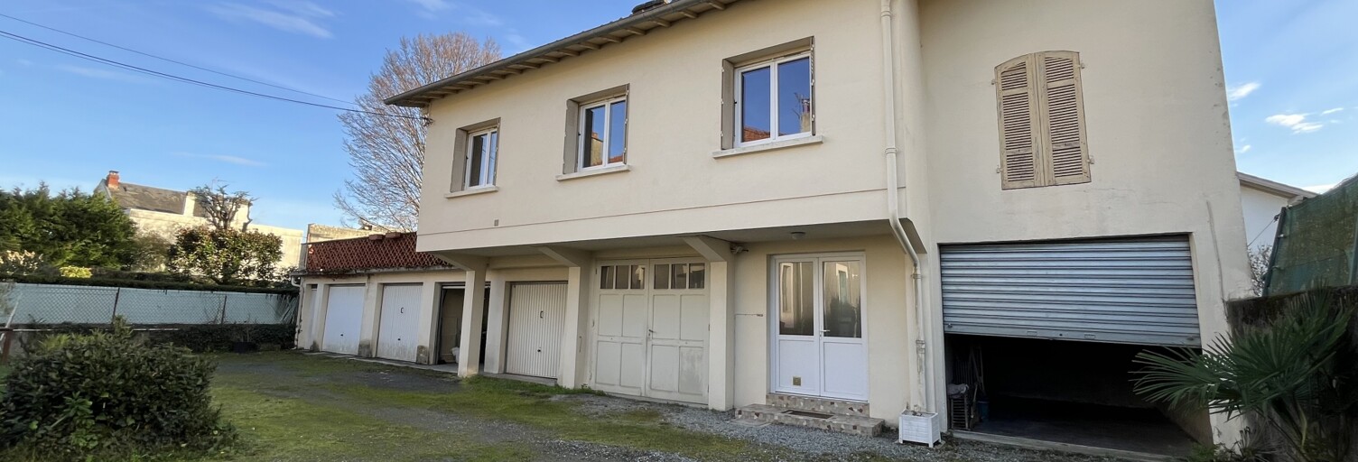 Immeuble  152 m² à vendre à Tarbes (65000)