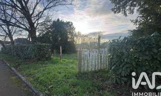 Terrain  910 m² à vendre à Châtellerault (86100)