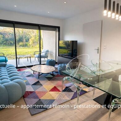 Appartement 3 pièces 252000 €