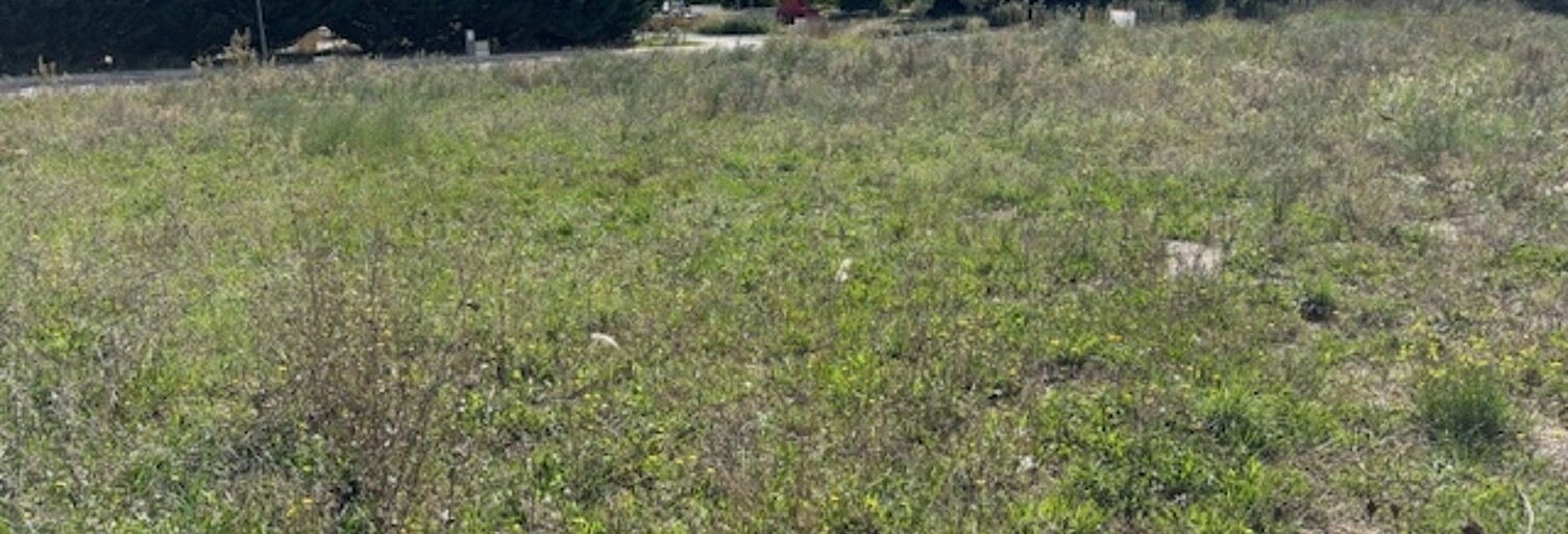 Terrain  898 m² à vendre à Arpaillargues-et-Aureilhac (30700)