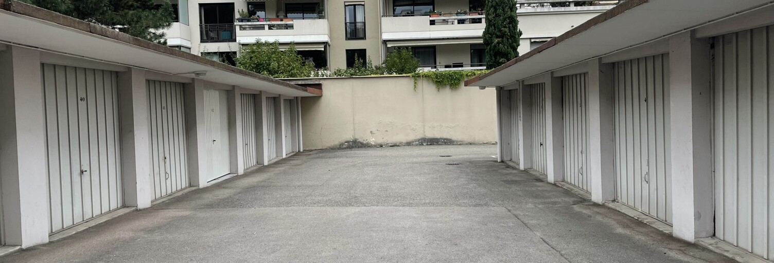 Garage  14 m² à vendre à Lyon 4 (69004)