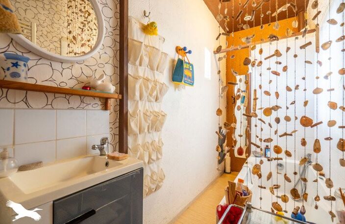 Maison en pierre de 6 pièces principales — photo 3