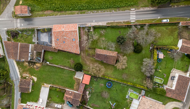 Villa / Maison 6 pièces  à vendre Saint-Savinien 17350