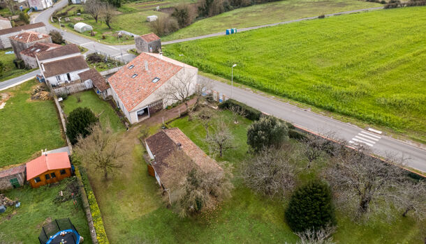 Villa / Maison 6 pièces  à vendre Saint-Savinien 17350