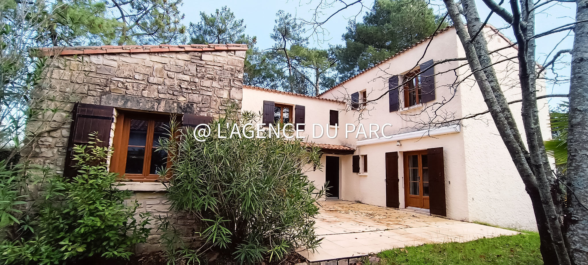 Villa / Maison  T8 à vendre Saint-Georges-de-Didonne 17110