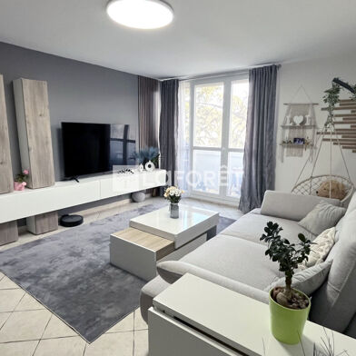 Appartement 4 pièces 280000 €
