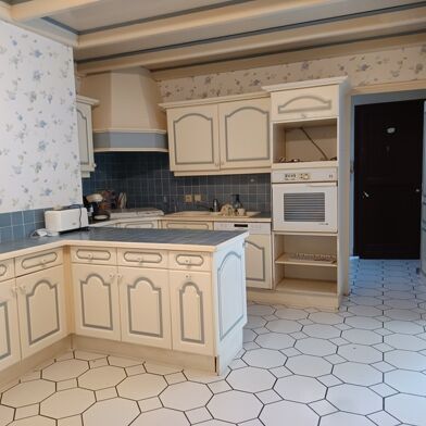 Maison 4 pièces 240000 €