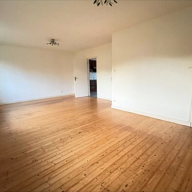 Maison 5 pièces 180500 €