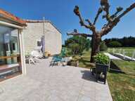 LA CHARENTAISE DE CHARME — photo 2