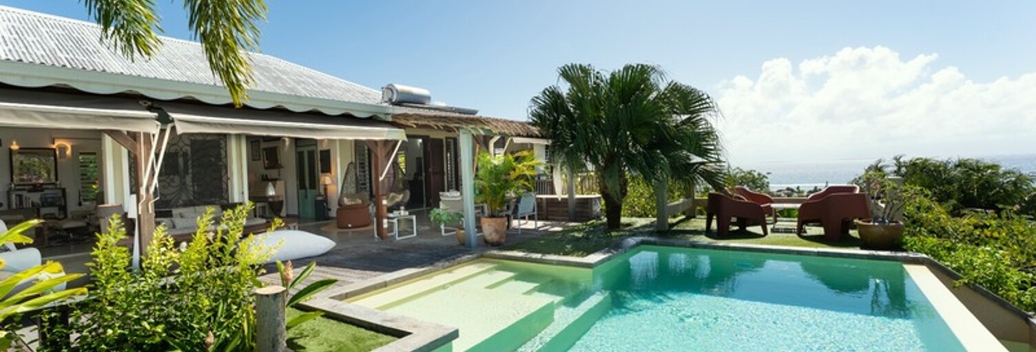 Maison 8 Pièces 196 m² à vendre à Grand-Bourg (97112)