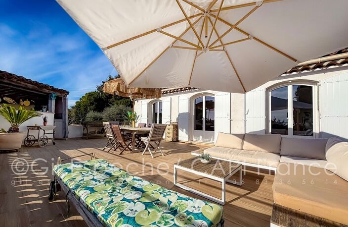 Dpt Alpes Maritimes (06), à vendre MOUGINS Village Maison 4 chambres — photo 3