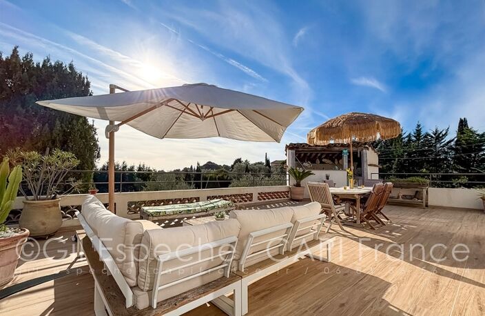 Dpt Alpes Maritimes (06), à vendre MOUGINS Village Maison 4 chambres — photo 4