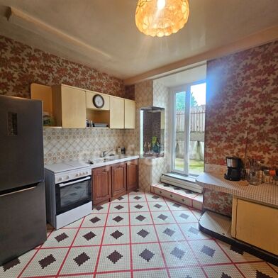 Maison 6 pièces 66000 €