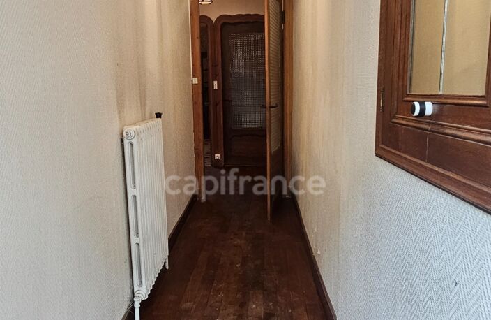 Maison ancienne 6 pièces PARTHENAY (79) — photo 3