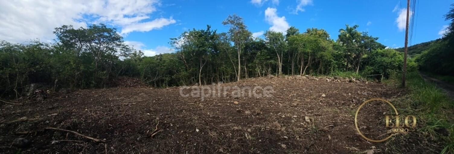 Terrain  2072 m² à vendre à Bouillante (97125)