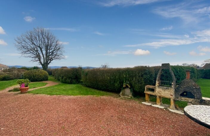 Maison à vendre 5 pièces LIGNY EN BRIONNAIS (71) - 119 m² - 3 chambres - terrain 1075 m² — photo 4