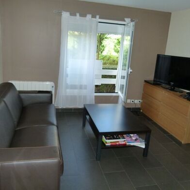 Appartement 2 pièces 900 €